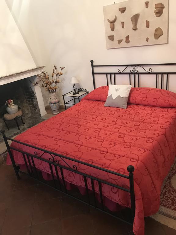 B&B La Staffa Aquino Eksteriør billede